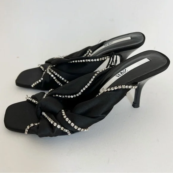 🆕 ZARA Sparkly Rhinestone Heeled Sandals Black SZ